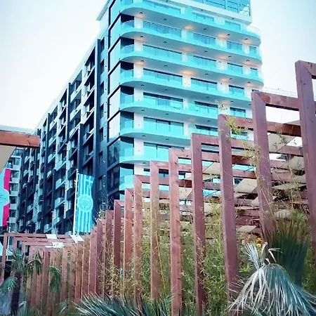 Sea View - 1st Season Mamaia Nord Apartment *