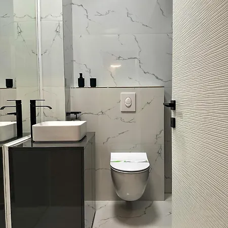 Apartment Sea View - 1st Season Mamaia Nord Năvodari