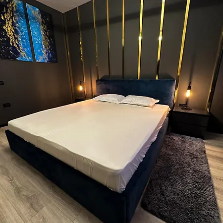 Sea View - 1st Season Mamaia Nord Apartmán *